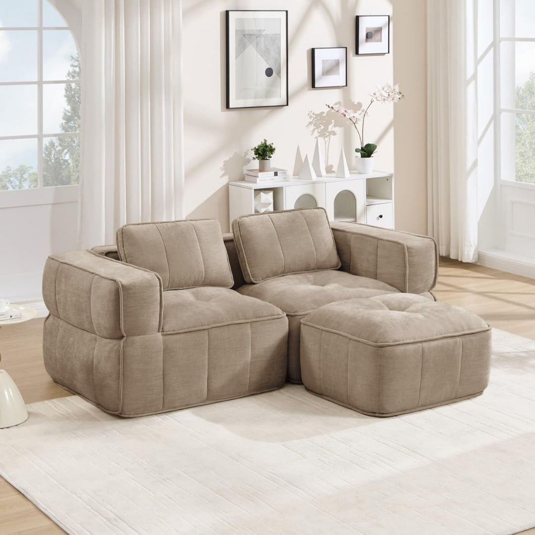 Moderne canape rembourre en tissu gris clair pour interieur